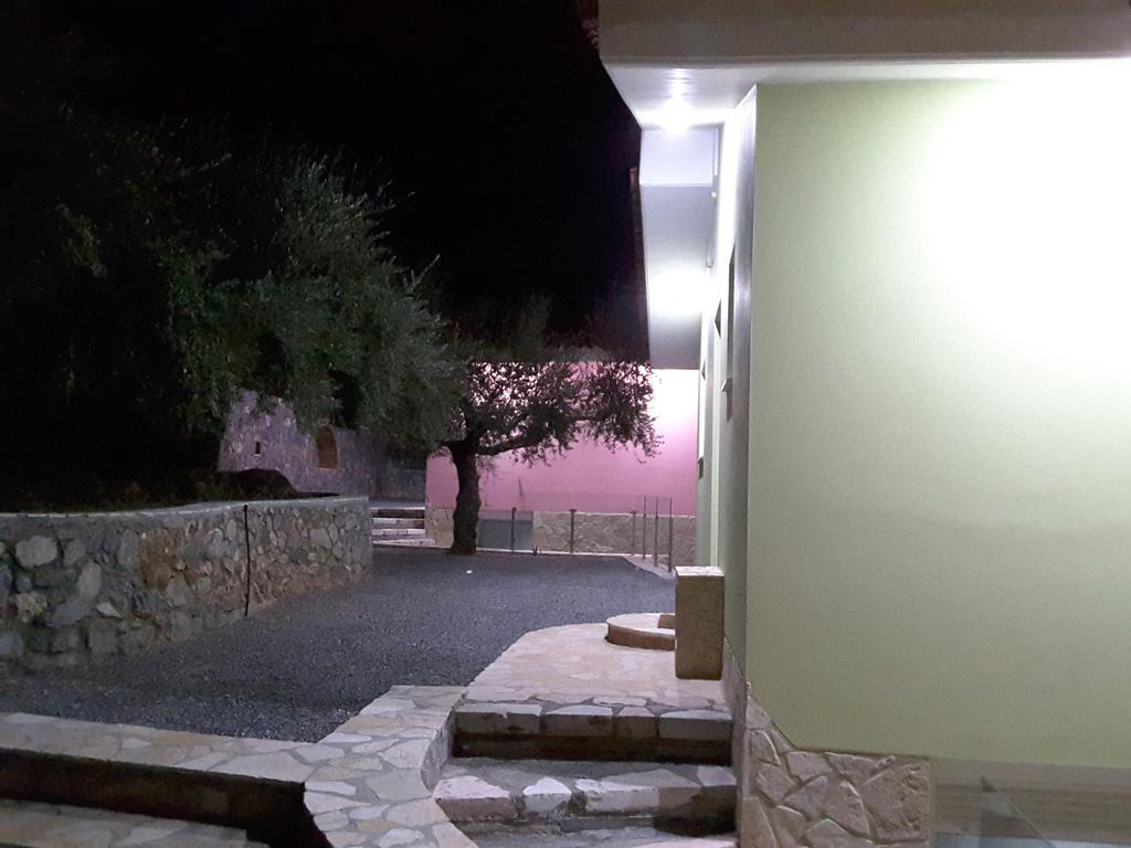 Shiraz Villas Kalamata Exteriör bild