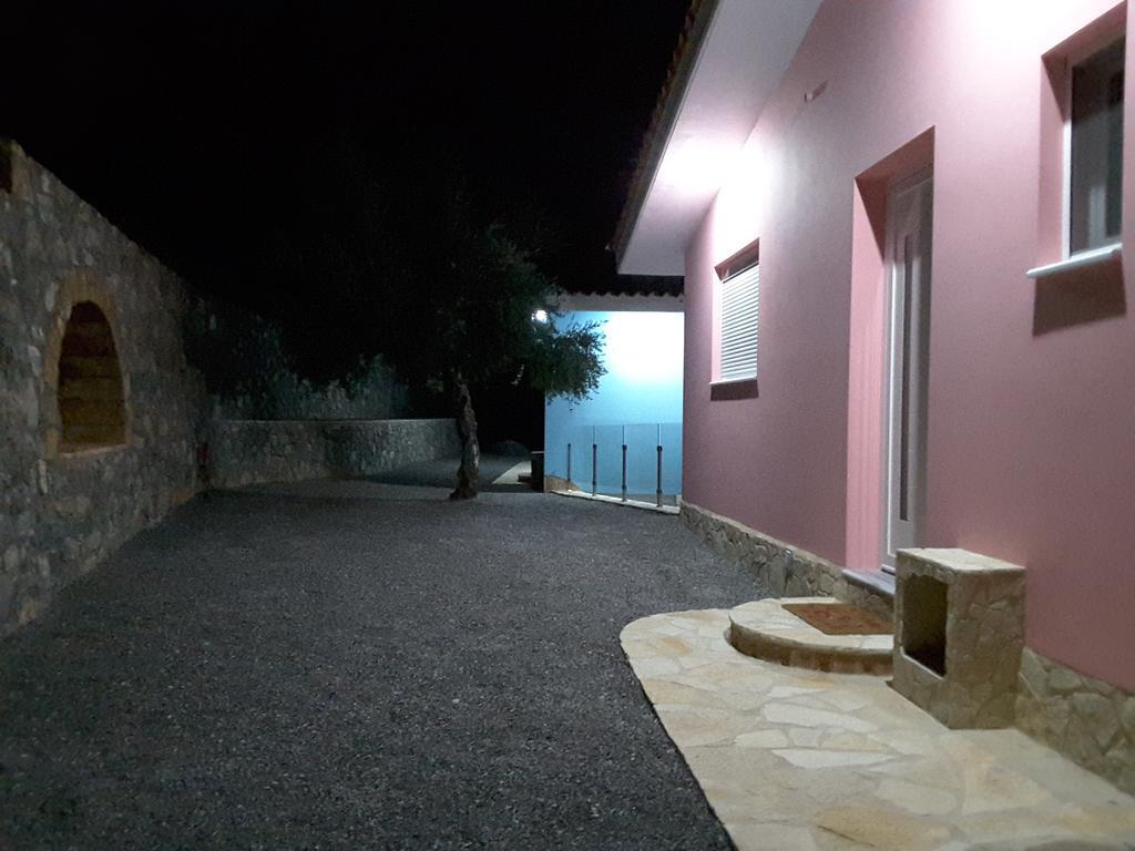Shiraz Villas Kalamata Exteriör bild